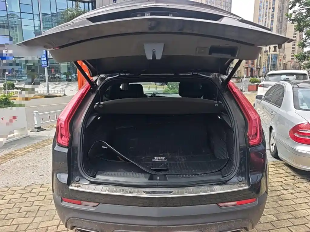 Cadillac XT4 — миниатюра 19