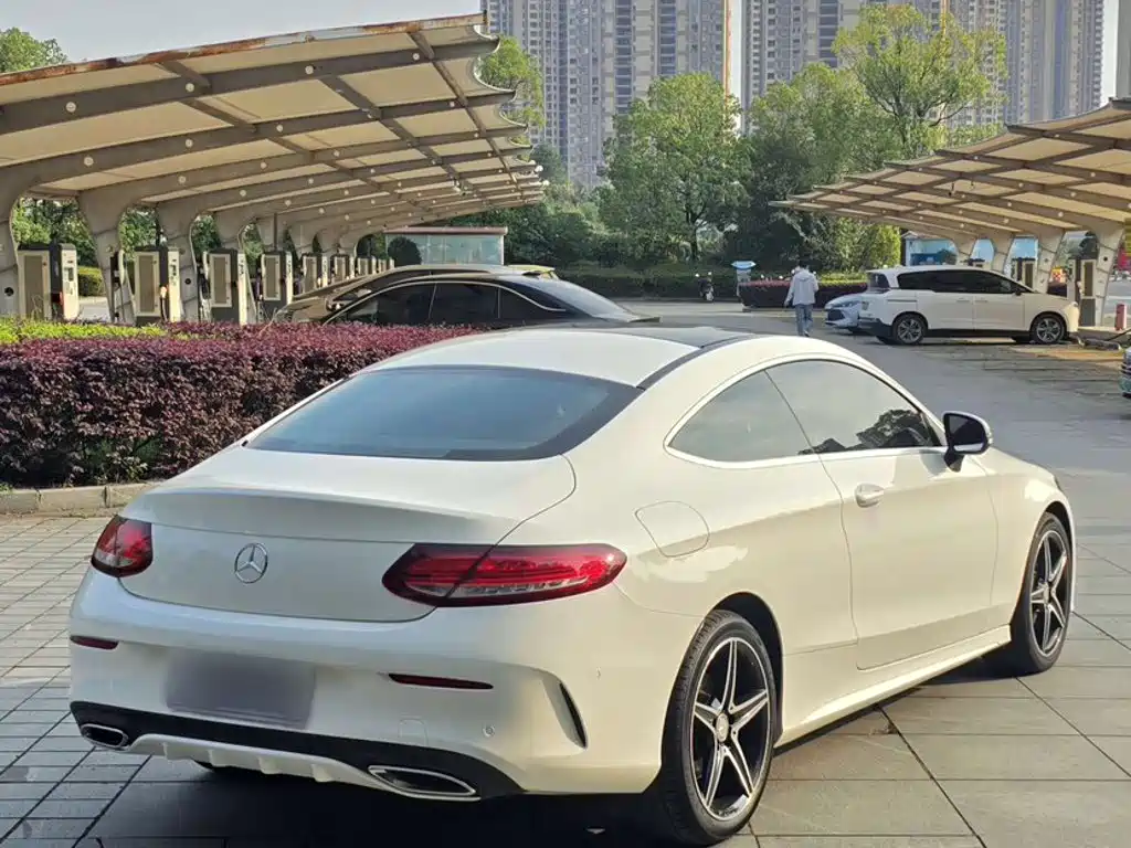 Mercedes-Benz C-Class (Import) — миниатюра 5