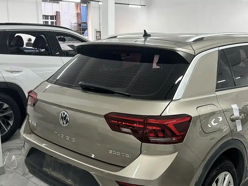 Volkswagen T-Roc — миниатюра 9