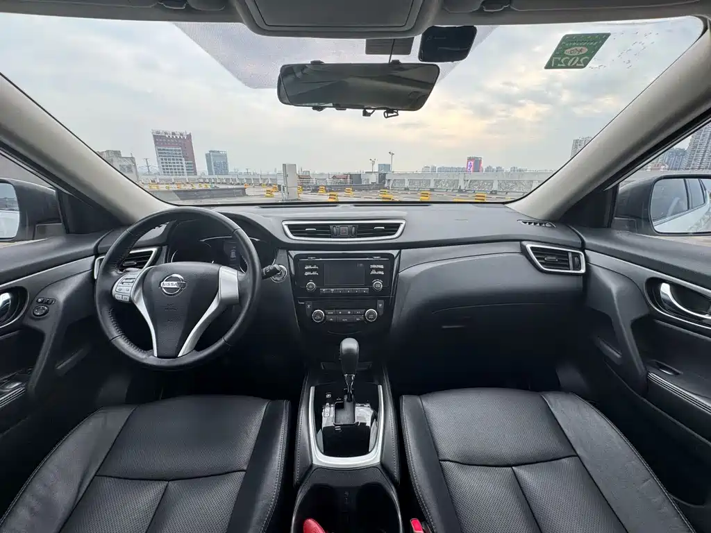Nissan X-Trail — миниатюра 10