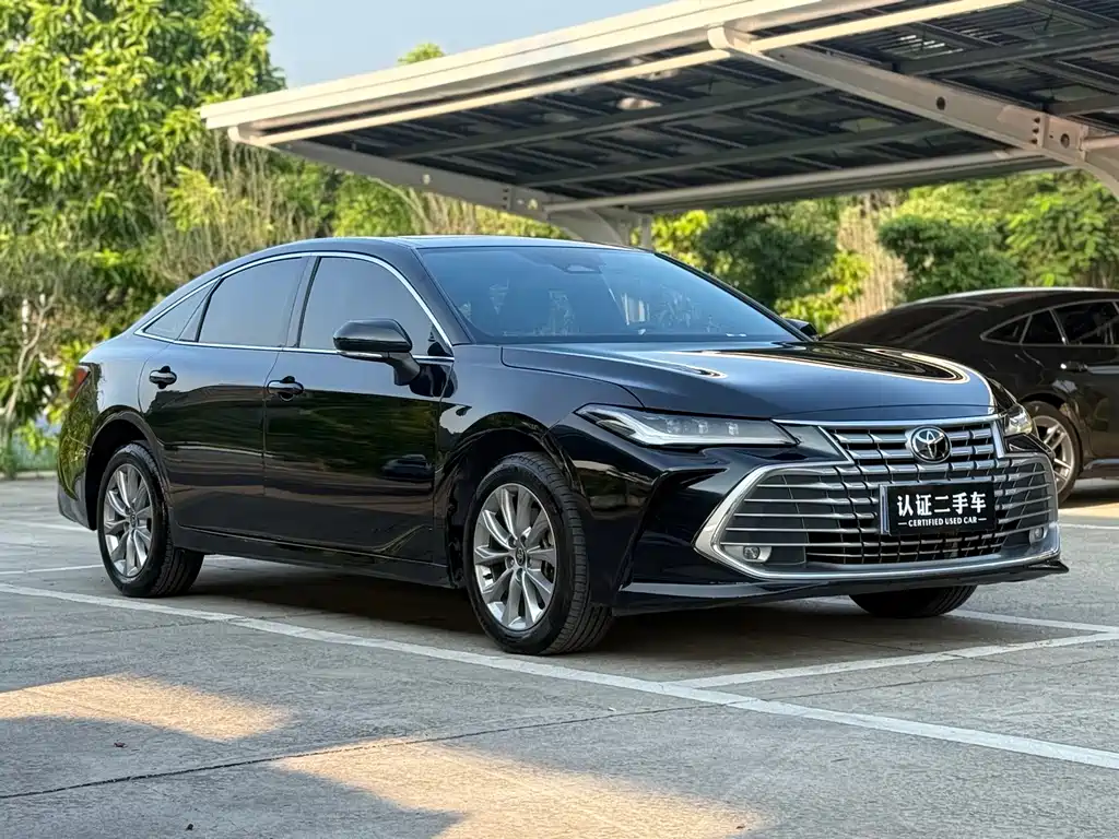 Toyota Avalon — миниатюра 3