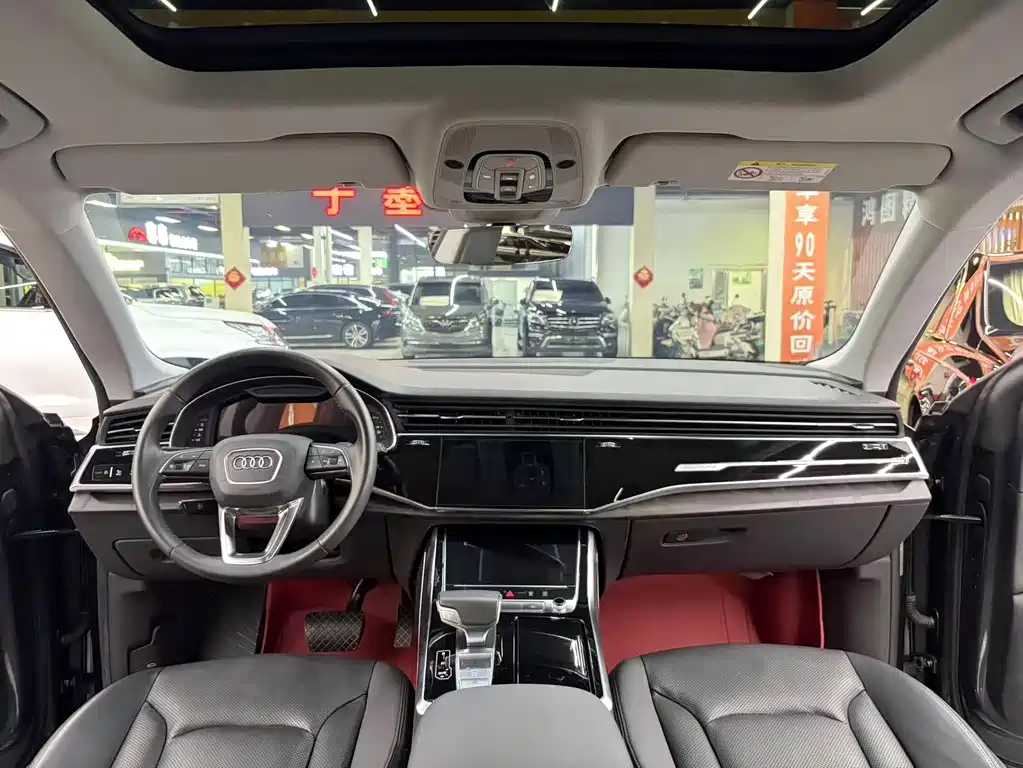 Audi Q8 2019 55 TFSI Premium