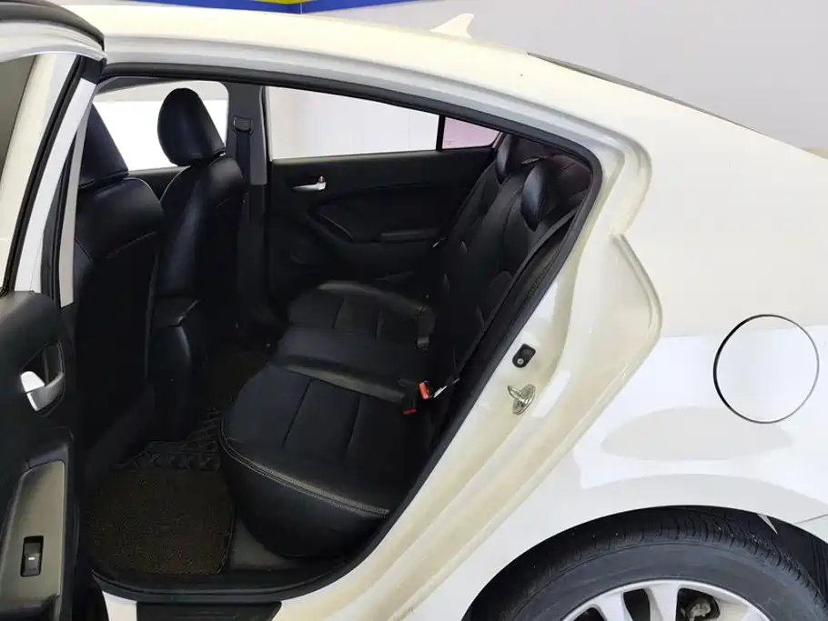 Kia K3 — миниатюра 11