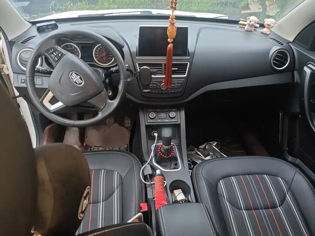 Bestune X40 — миниатюра 10