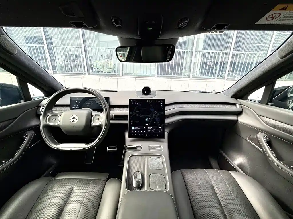 NIO ES8 — миниатюра 4