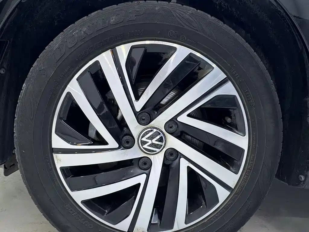 Volkswagen Lavida — миниатюра 24