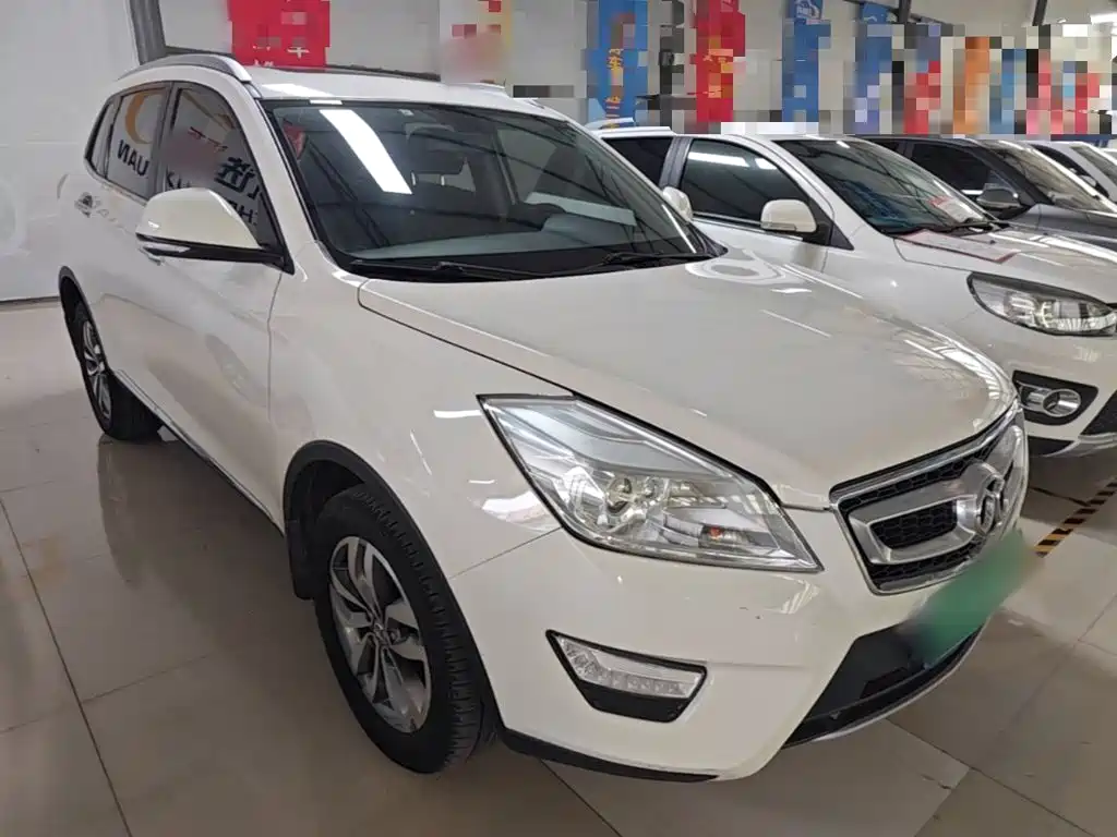 BAIC Senova X65 — миниатюра 4