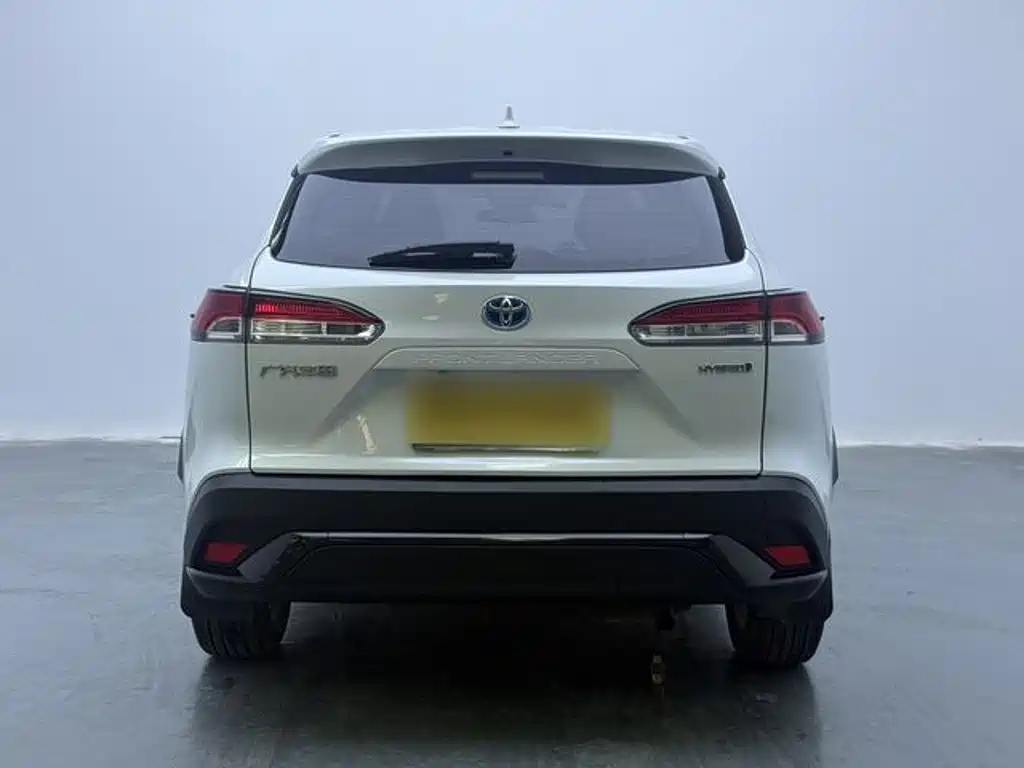 Toyota Frontlander — миниатюра 9