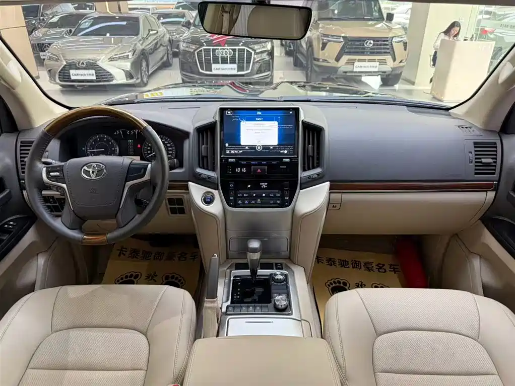 Toyota Land Cruiser 2019 4.6L