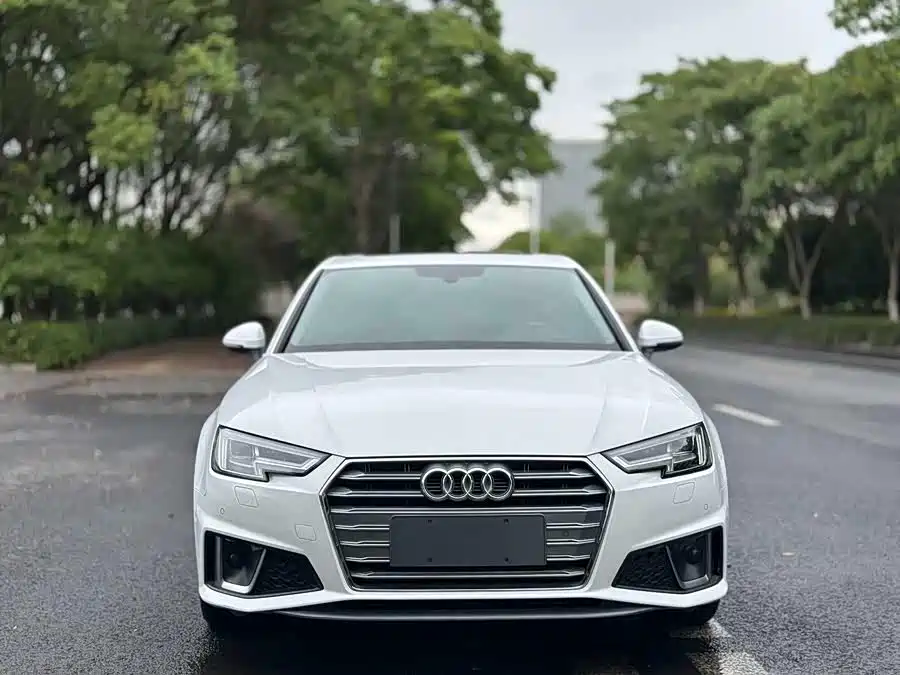 Audi A4L 2017 40 TFSI