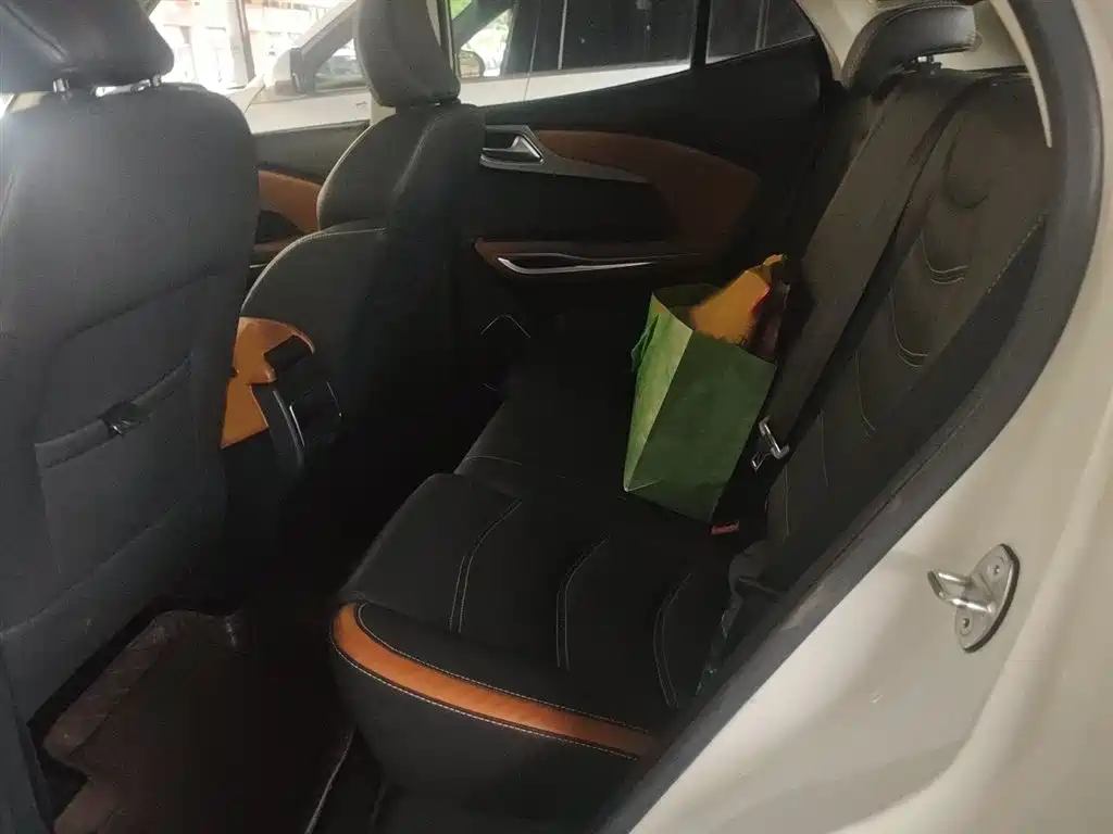 Zotye Zotye T300 — миниатюра 15