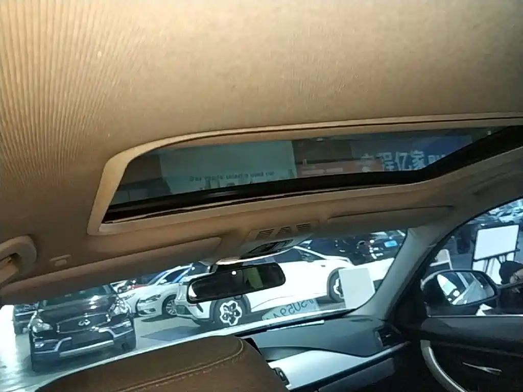 BMW 3 Series — миниатюра 18