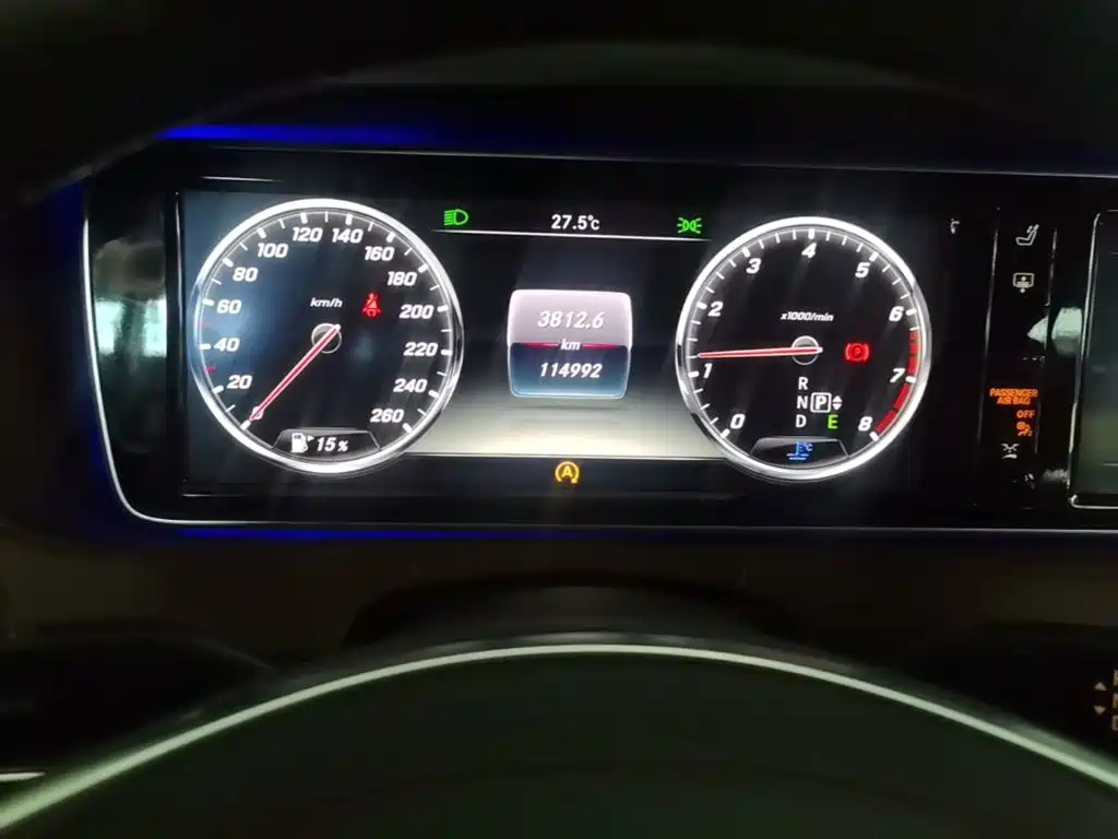Mercedes-Benz S-Class — миниатюра 12