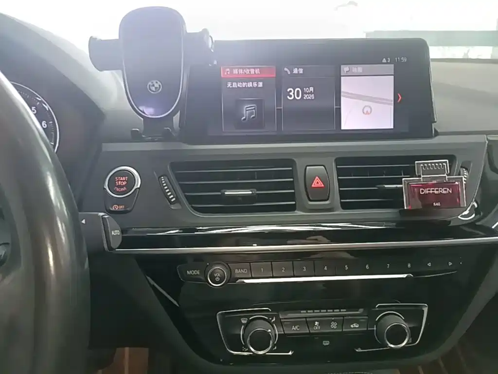 BMW 1 Series — миниатюра 13