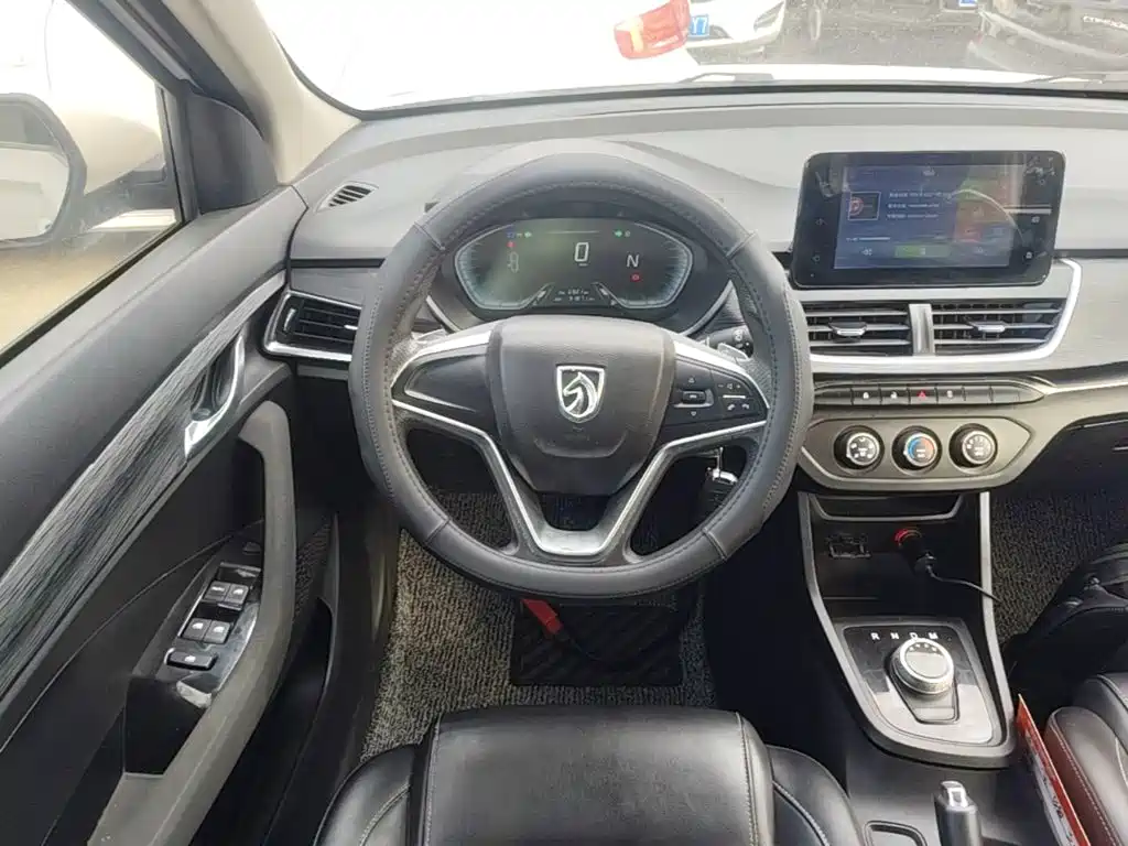 Baojun 360 — миниатюра 11