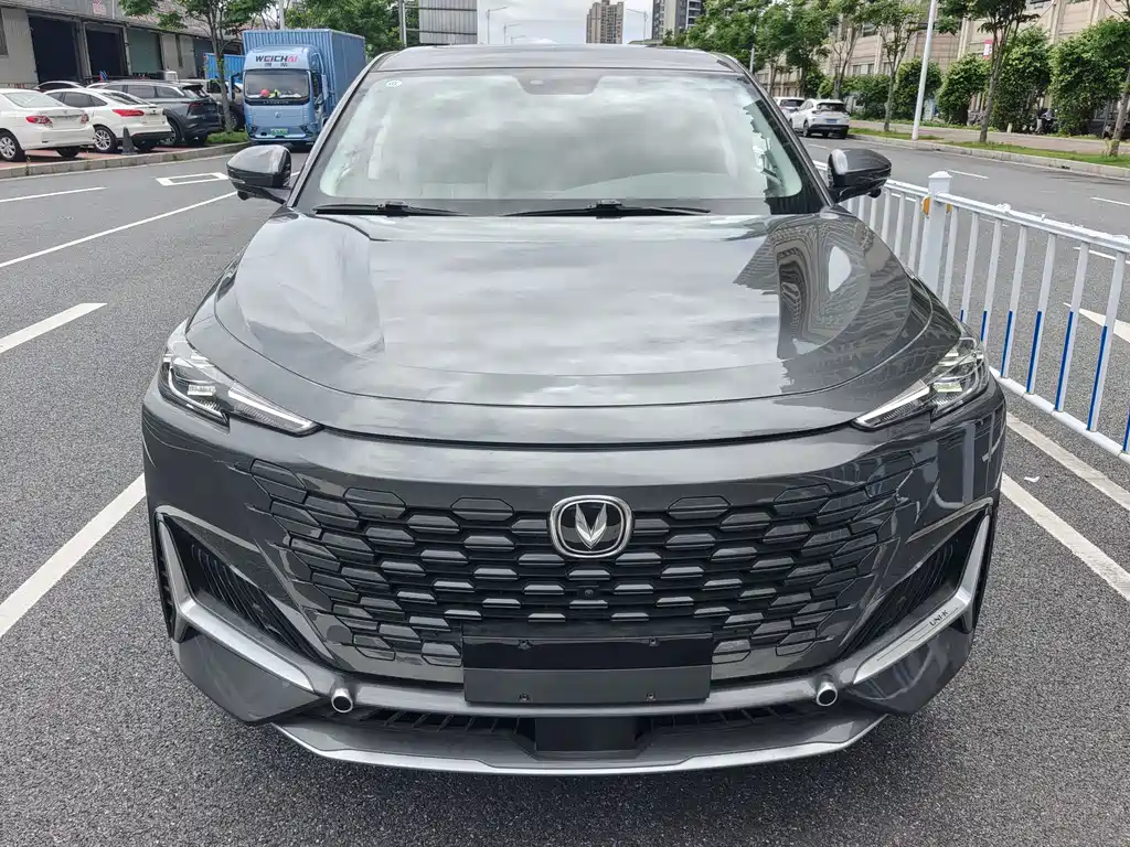 Changan UNI-K iDD 2023 iDD 1.5T 135km