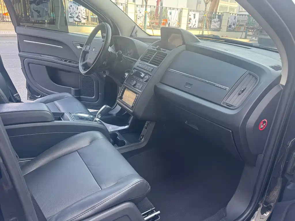 Dodge Journey — миниатюра 9