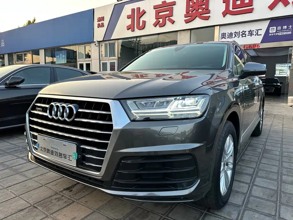 Audi Q7 — миниатюра 3