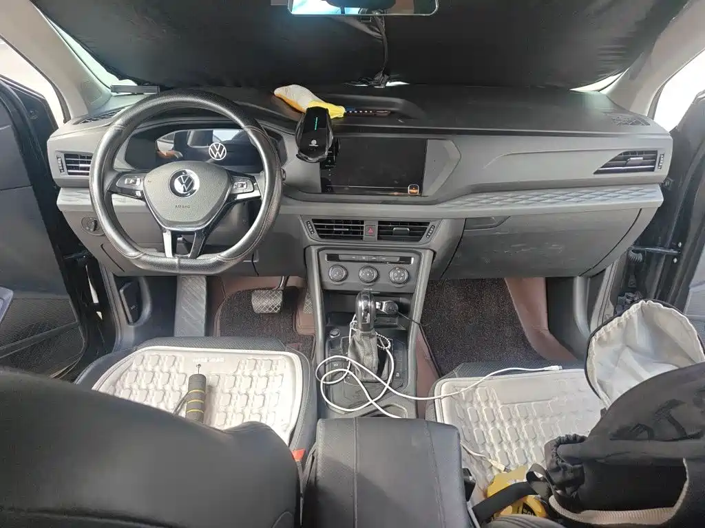 Volkswagen Tharu — миниатюра 5