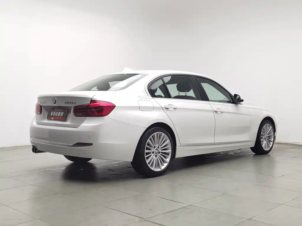 BMW 3 Series — миниатюра 2