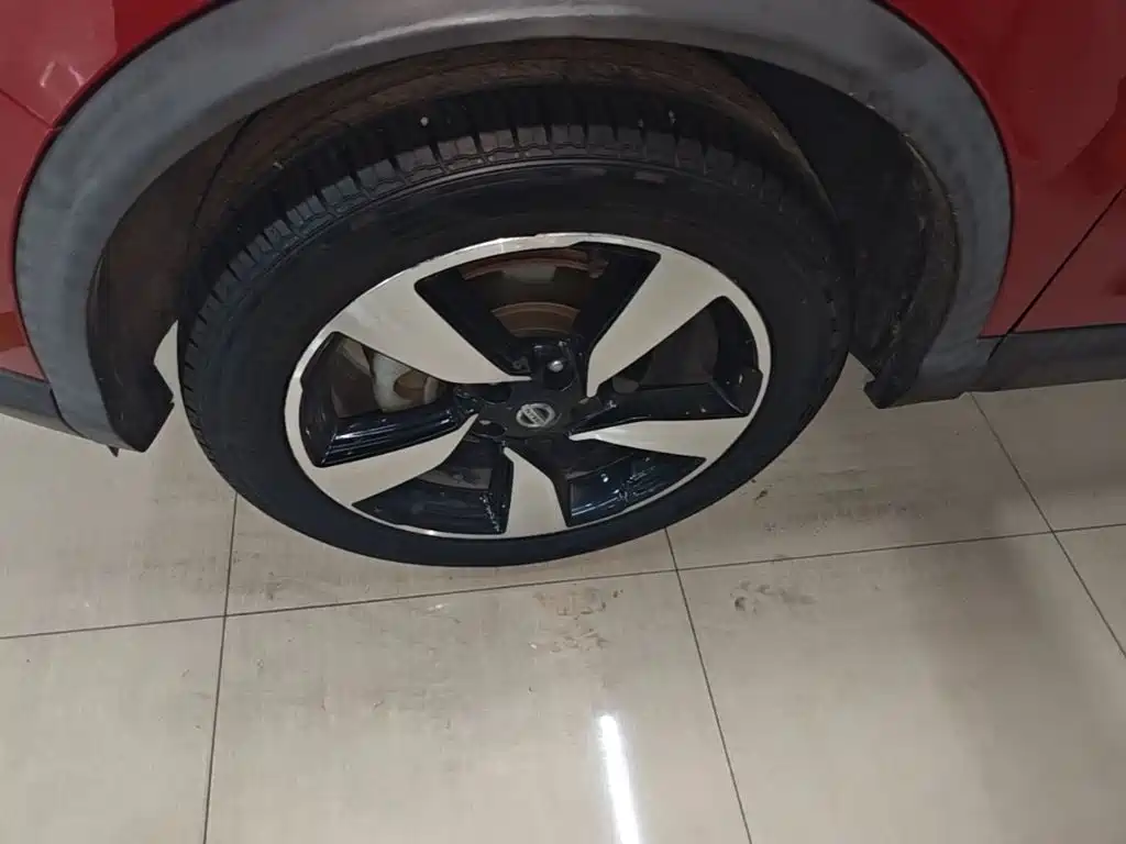 Nissan Qashqai — миниатюра 23