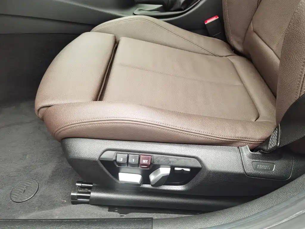 BMW 3 Series — миниатюра 20