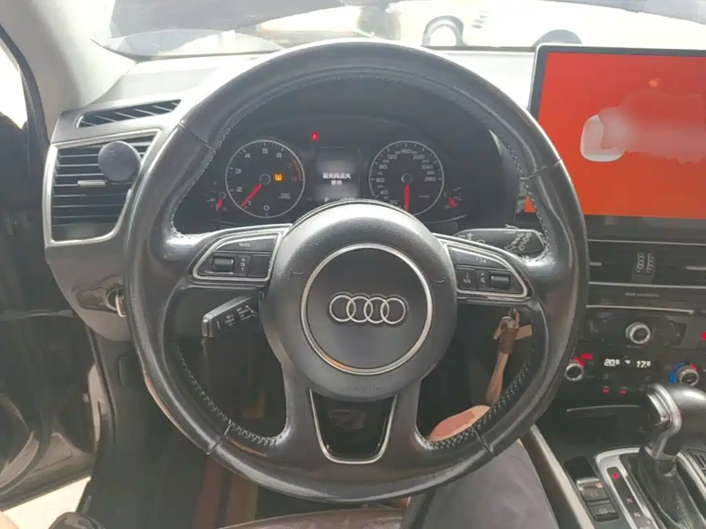 Audi Q5 — миниатюра 11