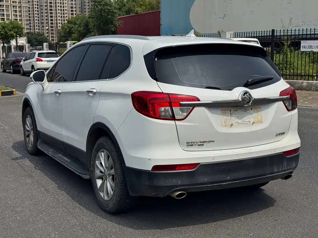 Buick Envision Plus — миниатюра 5