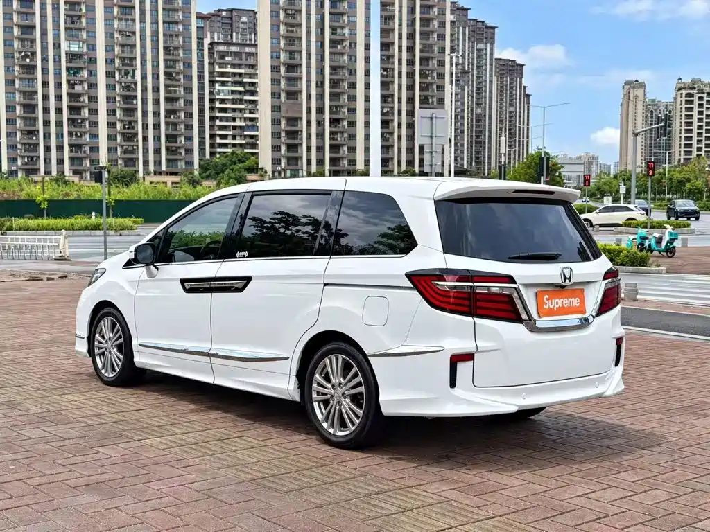 Honda Elysion — миниатюра 7