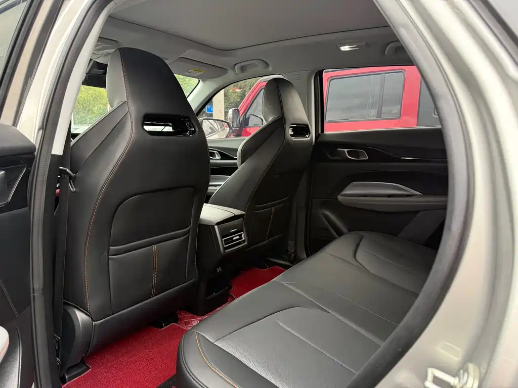 CHANGAN CHANGAN AUCHAN Z6