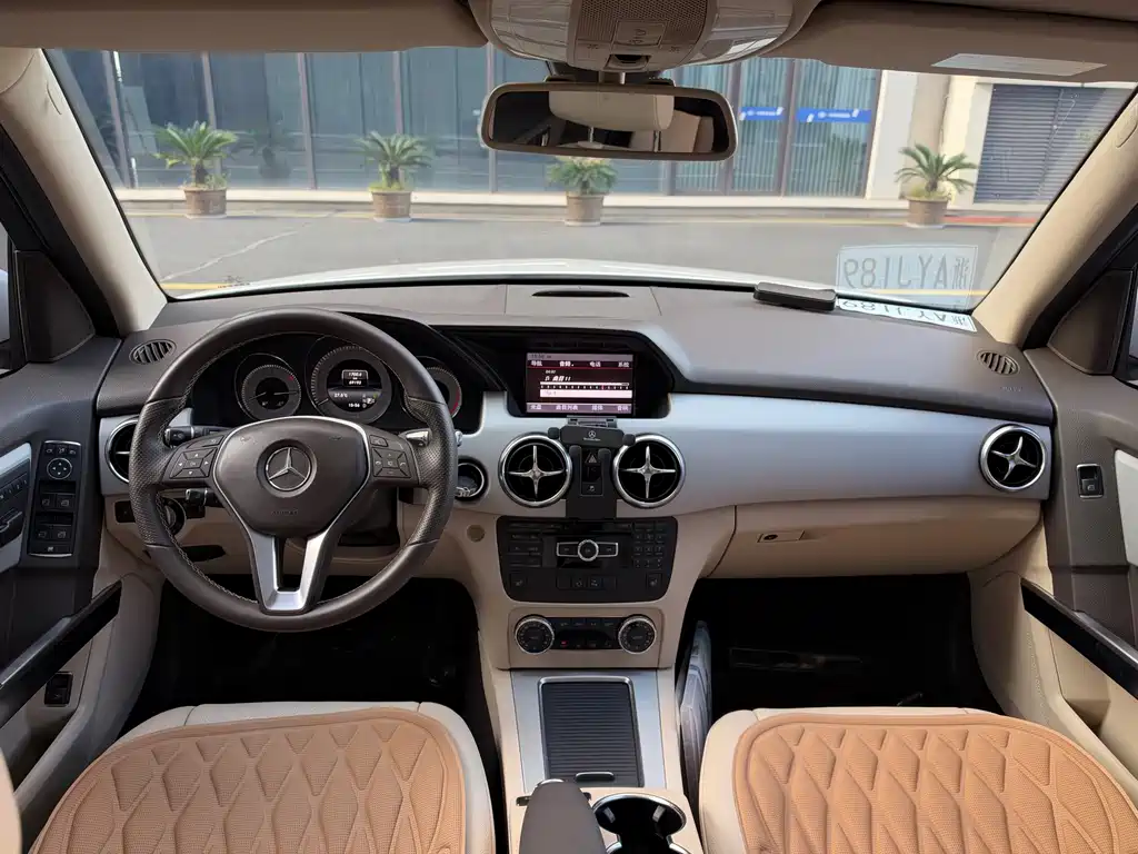 Mercedes-Benz GLK-Class — миниатюра 11