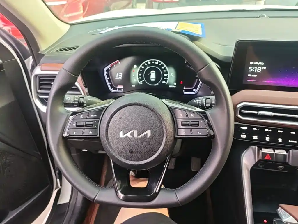 Kia Sportage — миниатюра 7