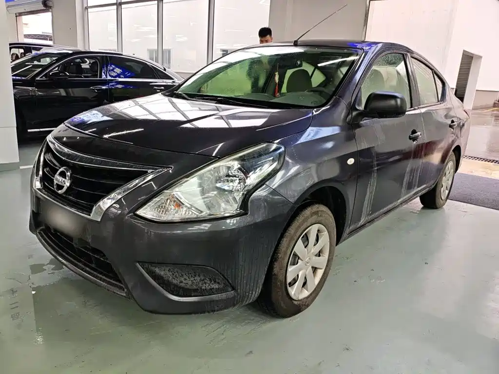 Nissan Sunny