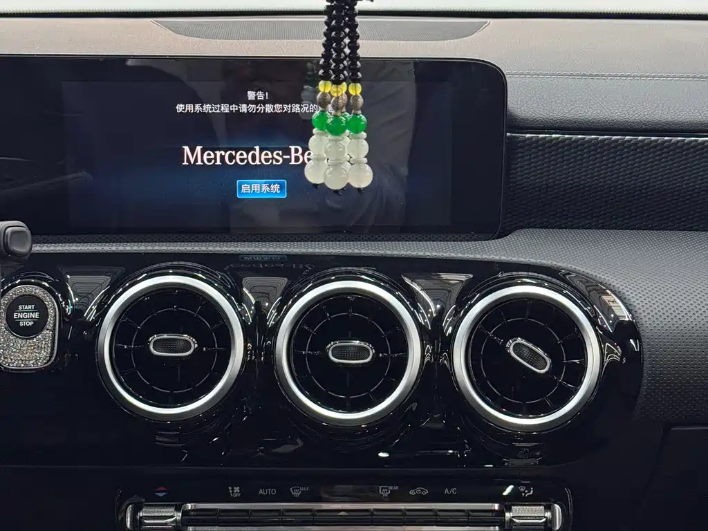 Mercedes-Benz A-Class — миниатюра 17