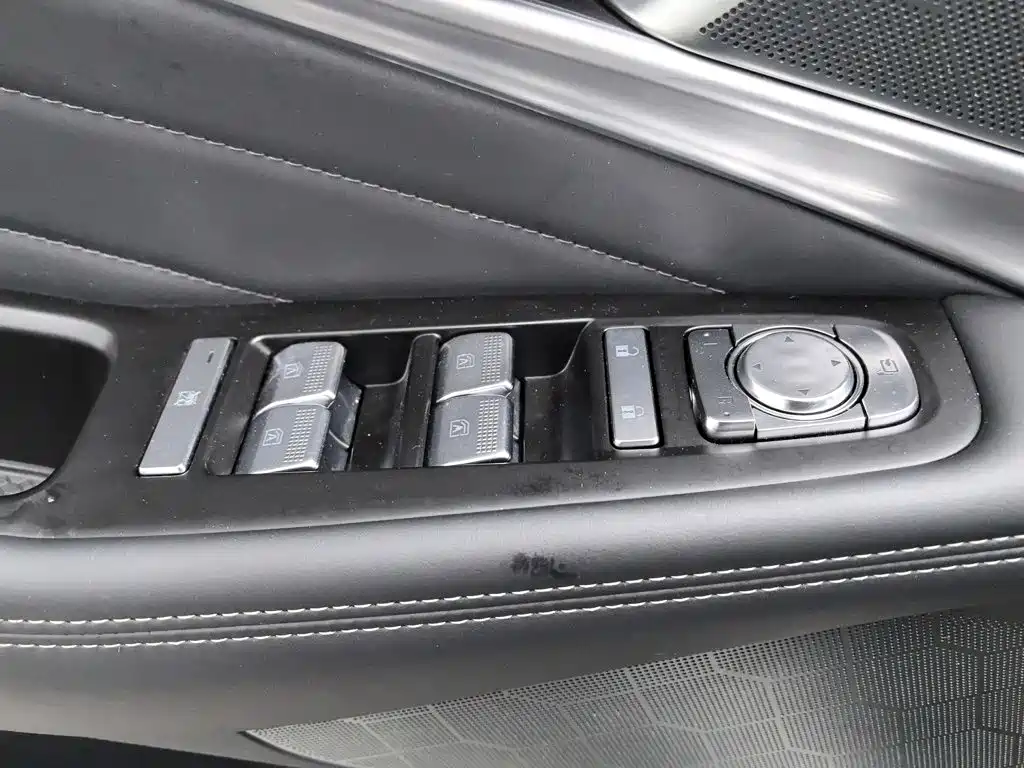 GAC Motor Trumpchi GS8 — миниатюра 9