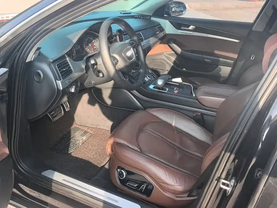 Audi A8 — миниатюра 9