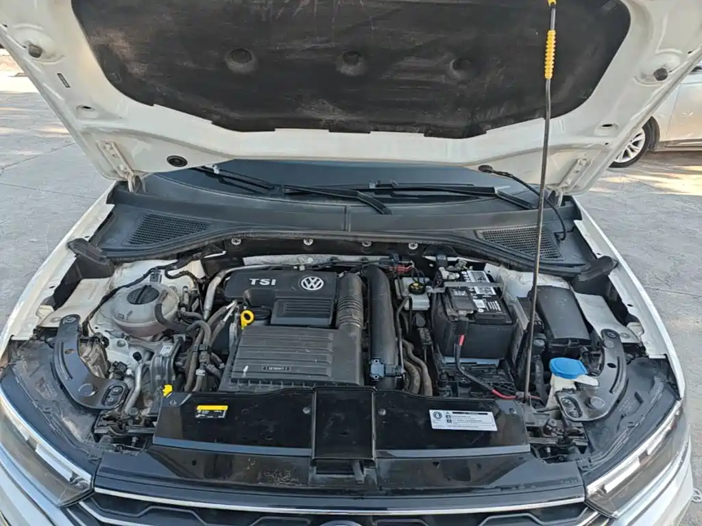Volkswagen T-Roc — миниатюра 20