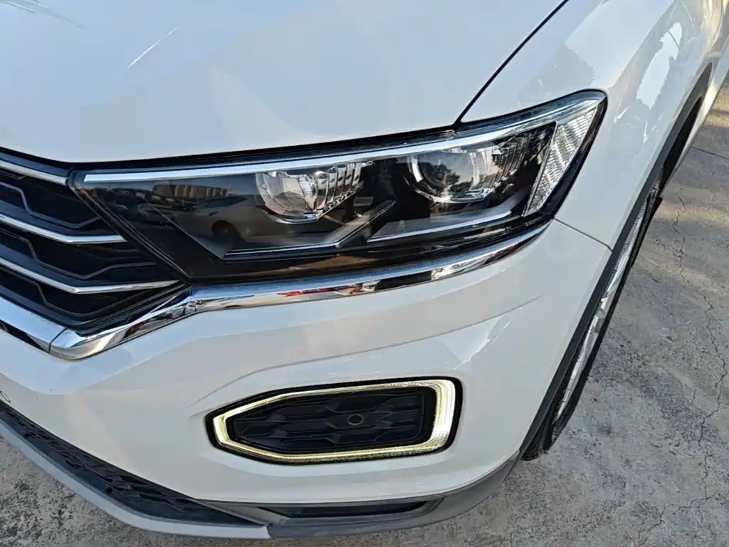 Volkswagen T-Roc — миниатюра 24