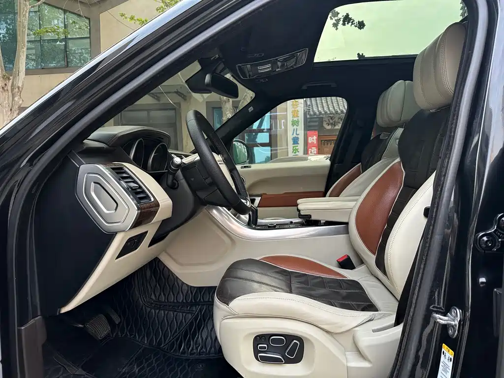 Land Rover Range Rover Sport 2014 3.0 SC V6 HSE DYNAMIC