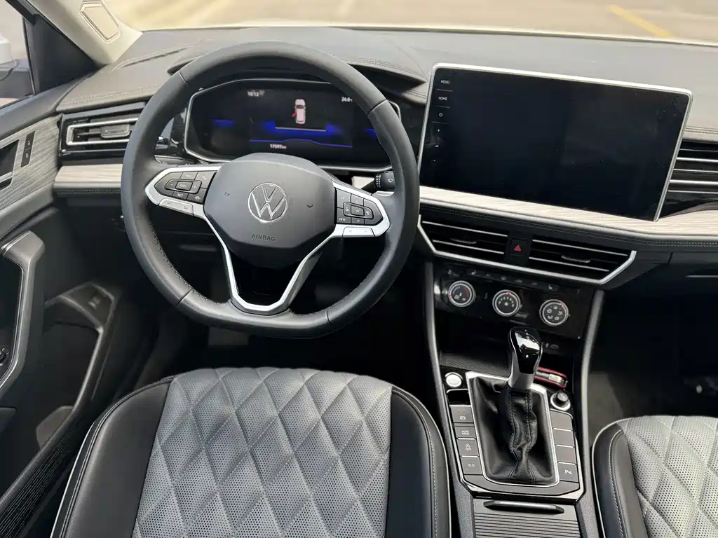 Volkswagen Sagitar — миниатюра 10