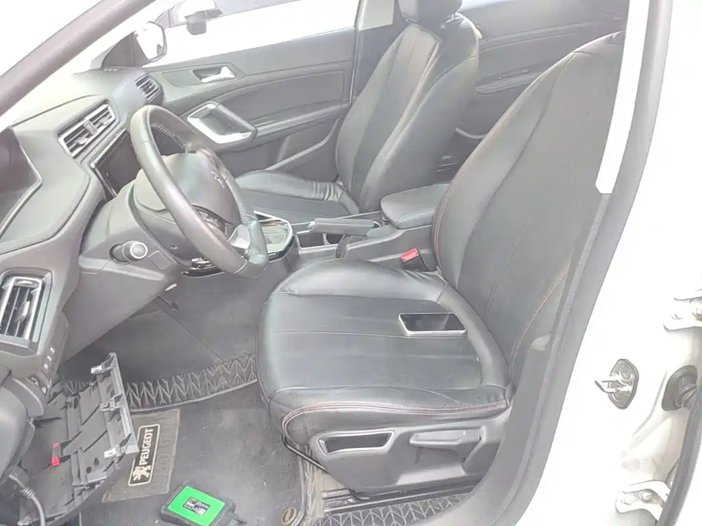 Peugeot 308 — миниатюра 15