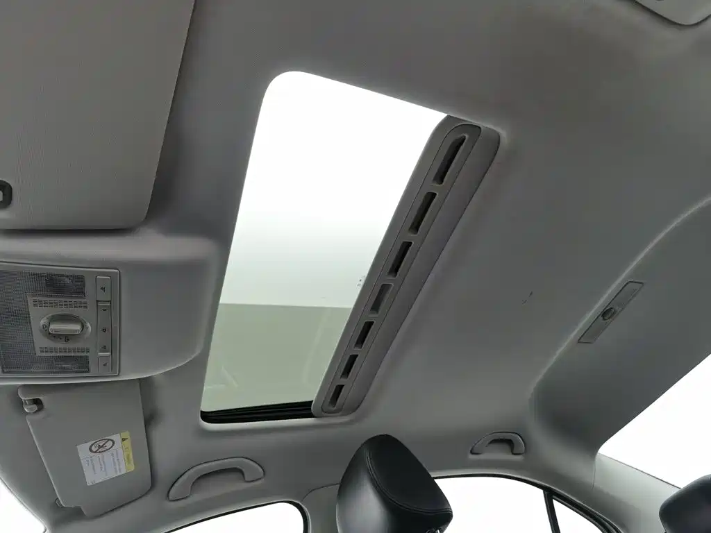 Volkswagen Santana — миниатюра 14