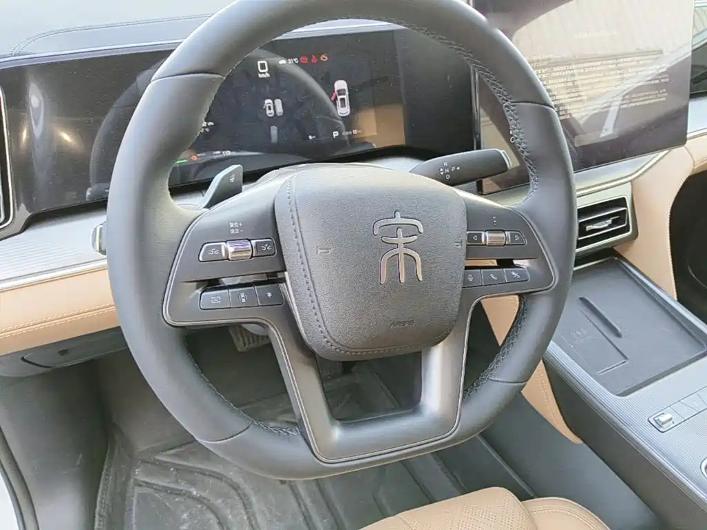 BYD L DM-i — миниатюра 11