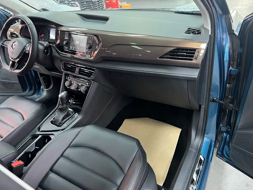 Volkswagen Tharu 2020 280TSI Comfort VI