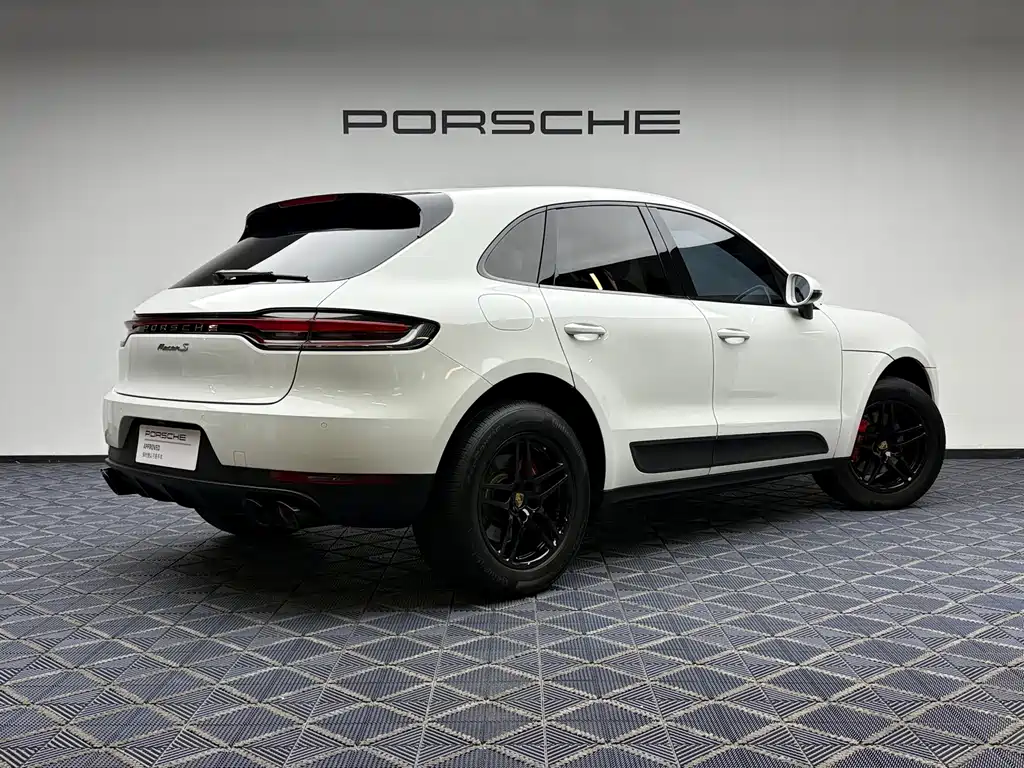 Porsche Macan — миниатюра 2
