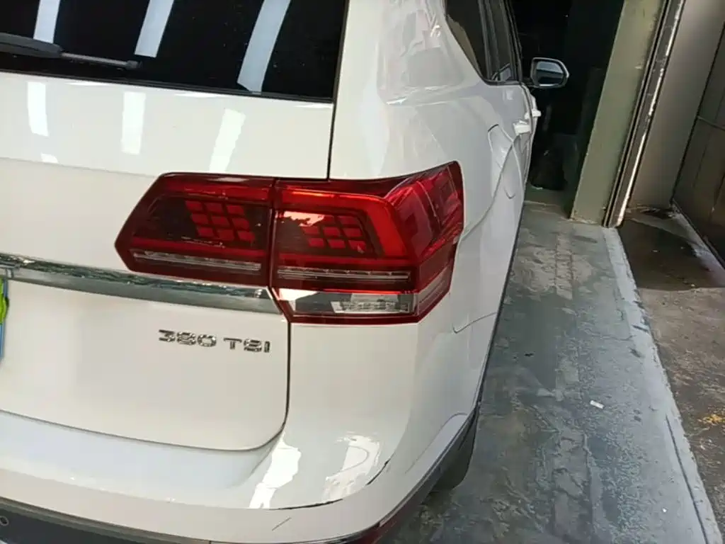 Volkswagen Teramont — миниатюра 8
