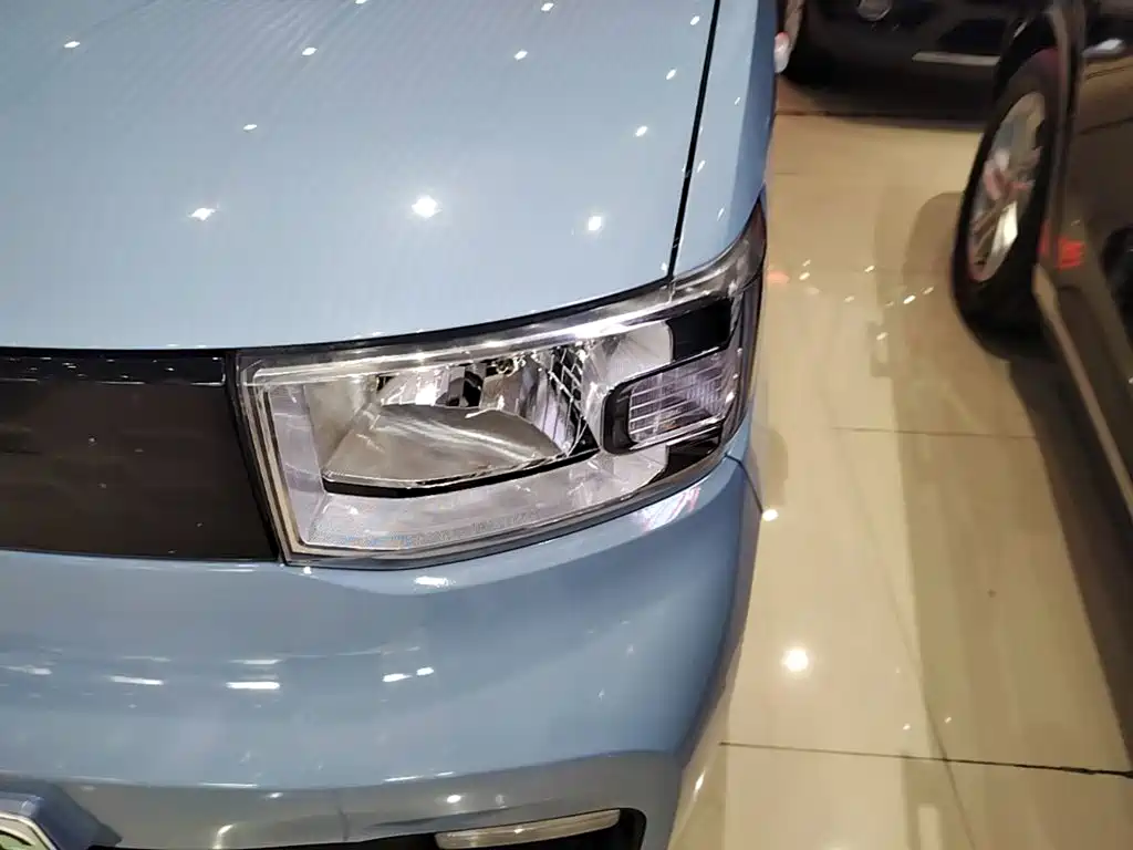 Wuling MINIEV — миниатюра 24