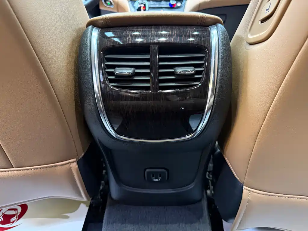 Buick LaCrosse — миниатюра 22