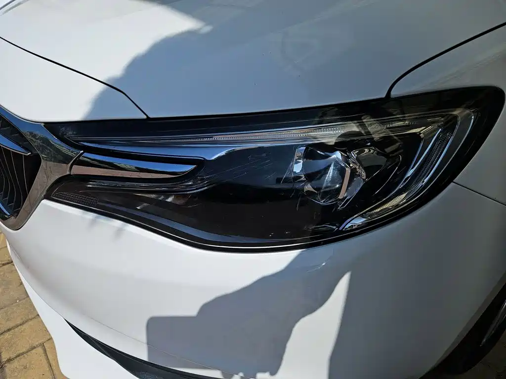 Buick Excelle — миниатюра 3