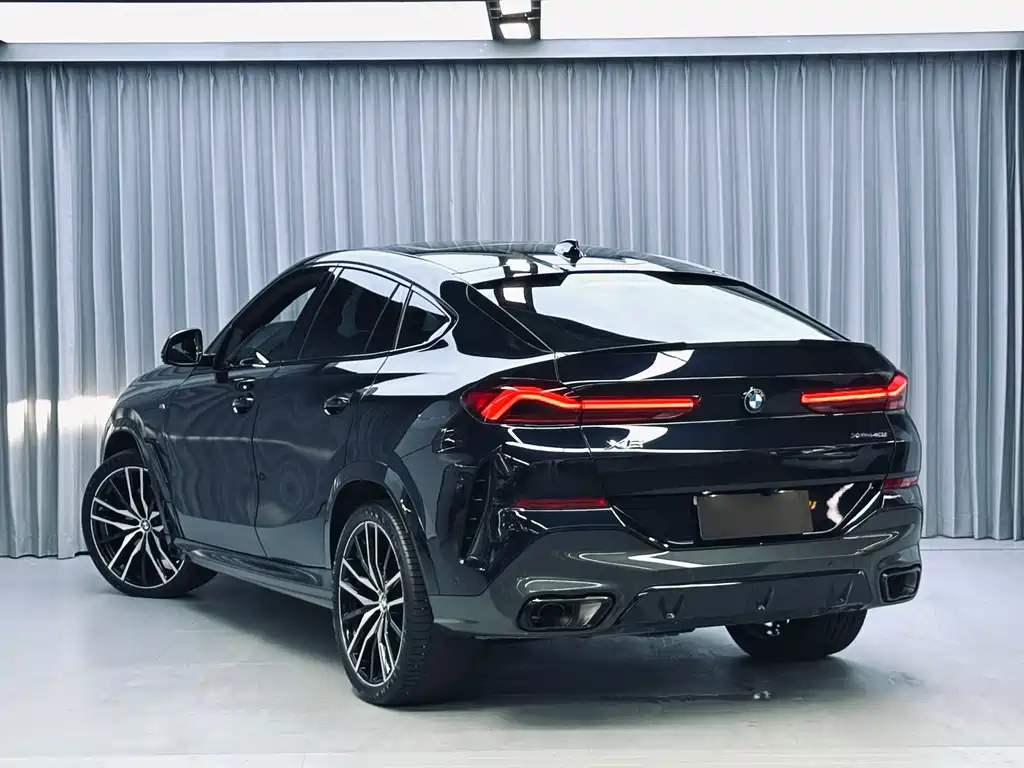 BMW X6 2022 xDrive40i Premium M Sport